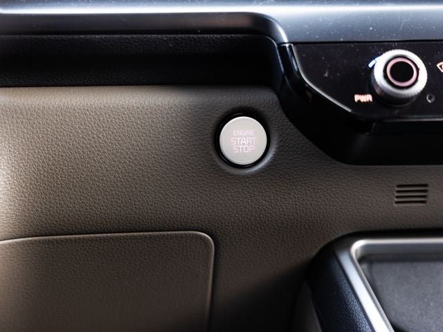 2025 Kia Carnival LXS