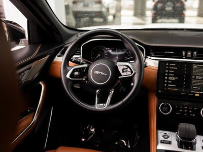 2023 Jaguar F-PACE P400 R-Dynamic S