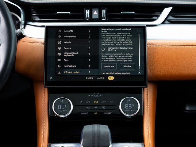 2023 Jaguar F-PACE P400 R-Dynamic S