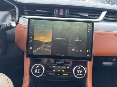 2023 Jaguar F-PACE P400 R-Dynamic S