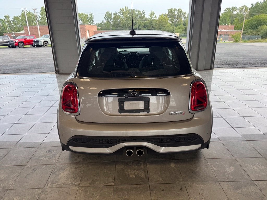 2023 MINI Cooper S Base