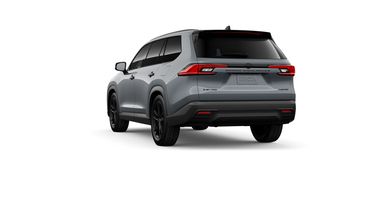 2026 Toyota Grand Highlander Hybrid Nightshade