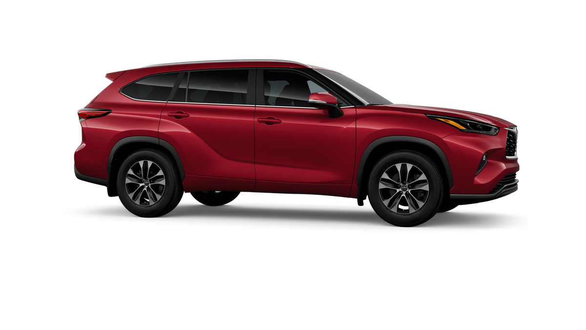 2026 Toyota Highlander XLE