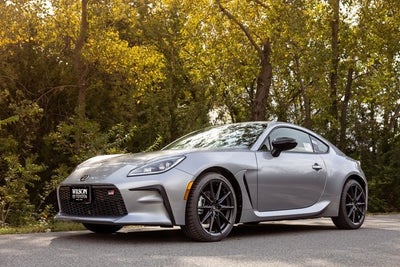 2025 Toyota GR86 Premium AT