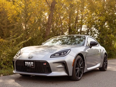 2025 Toyota GR86 Premium AT